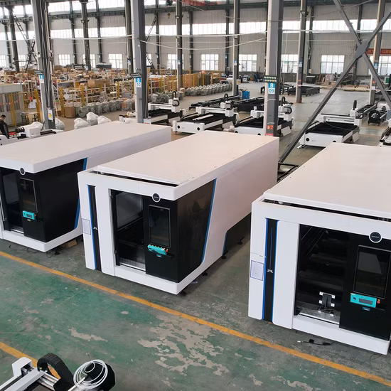 Full Cover 1.5kw Carbon Sheet Fiber Laser Cutting Machine